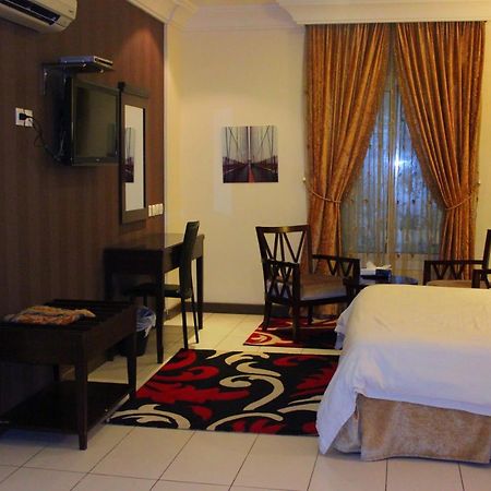 Al Harira Al Motamaiza Furnished Apartment Jeddah Luaran gambar