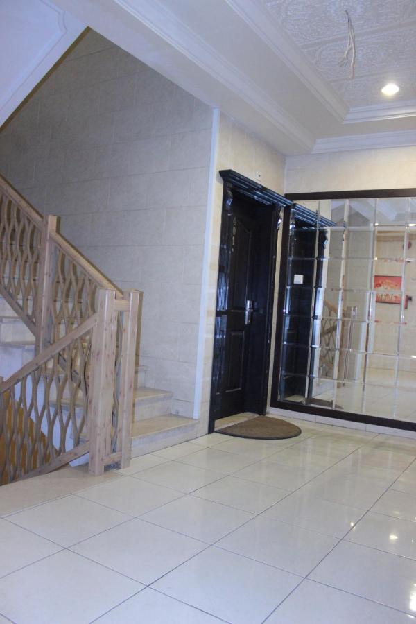 Al Harira Al Motamaiza Furnished Apartment Jeddah Luaran gambar