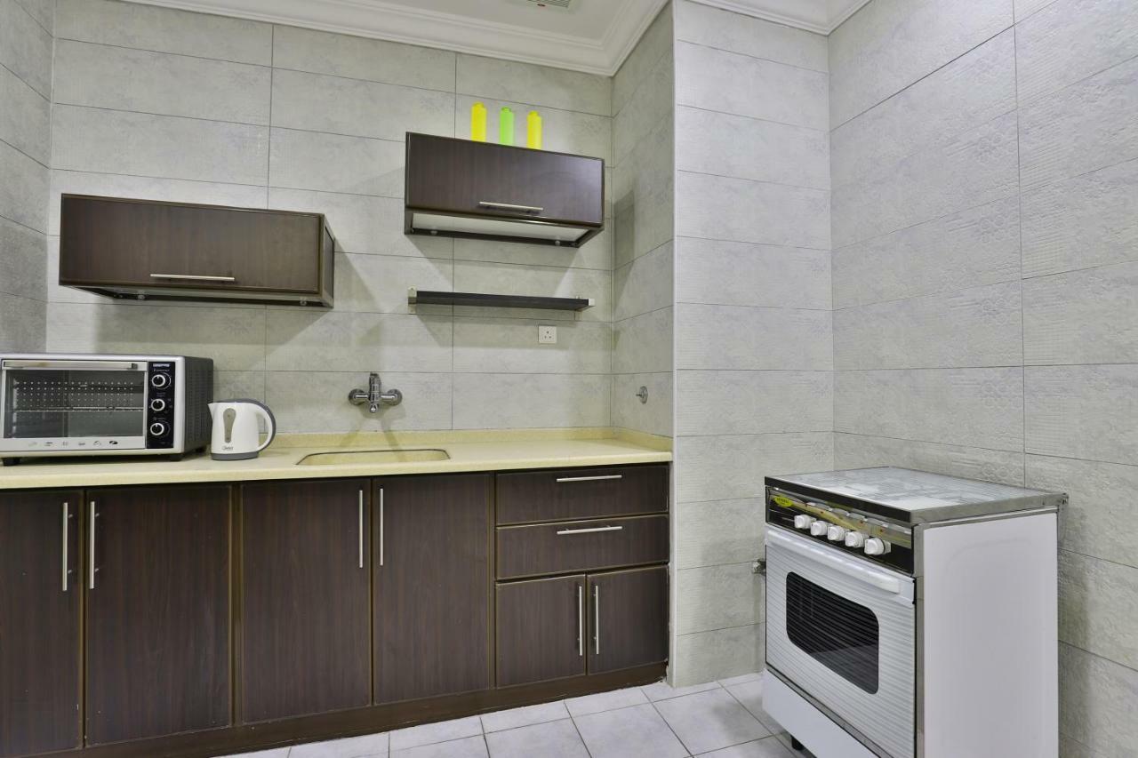 Al Harira Al Motamaiza Furnished Apartment Jeddah Luaran gambar