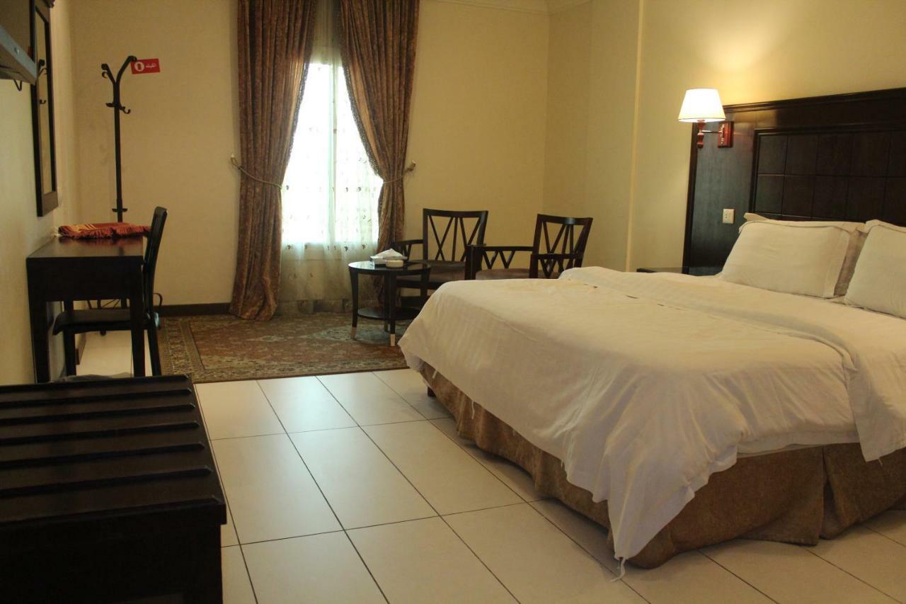 Al Harira Al Motamaiza Furnished Apartment Jeddah Luaran gambar