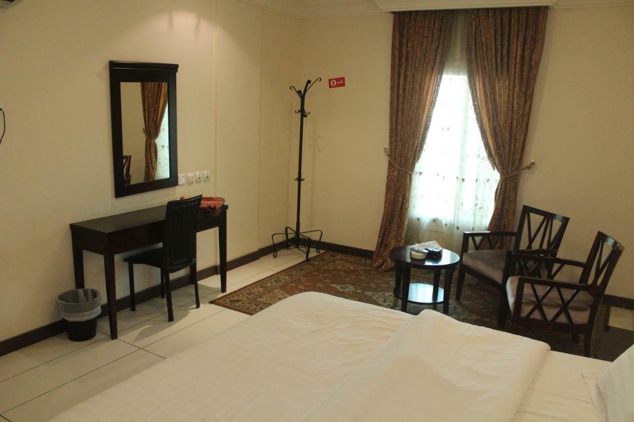 Al Harira Al Motamaiza Furnished Apartment Jeddah Luaran gambar